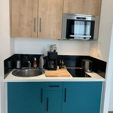 Ty Hyper Centre Gare Tram Bus *