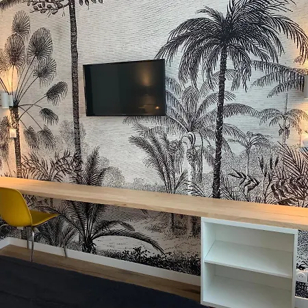 Ty Hyper Centre Gare Tram Bus Brest