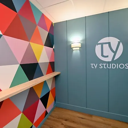 Ty Hyper Centre * Брест